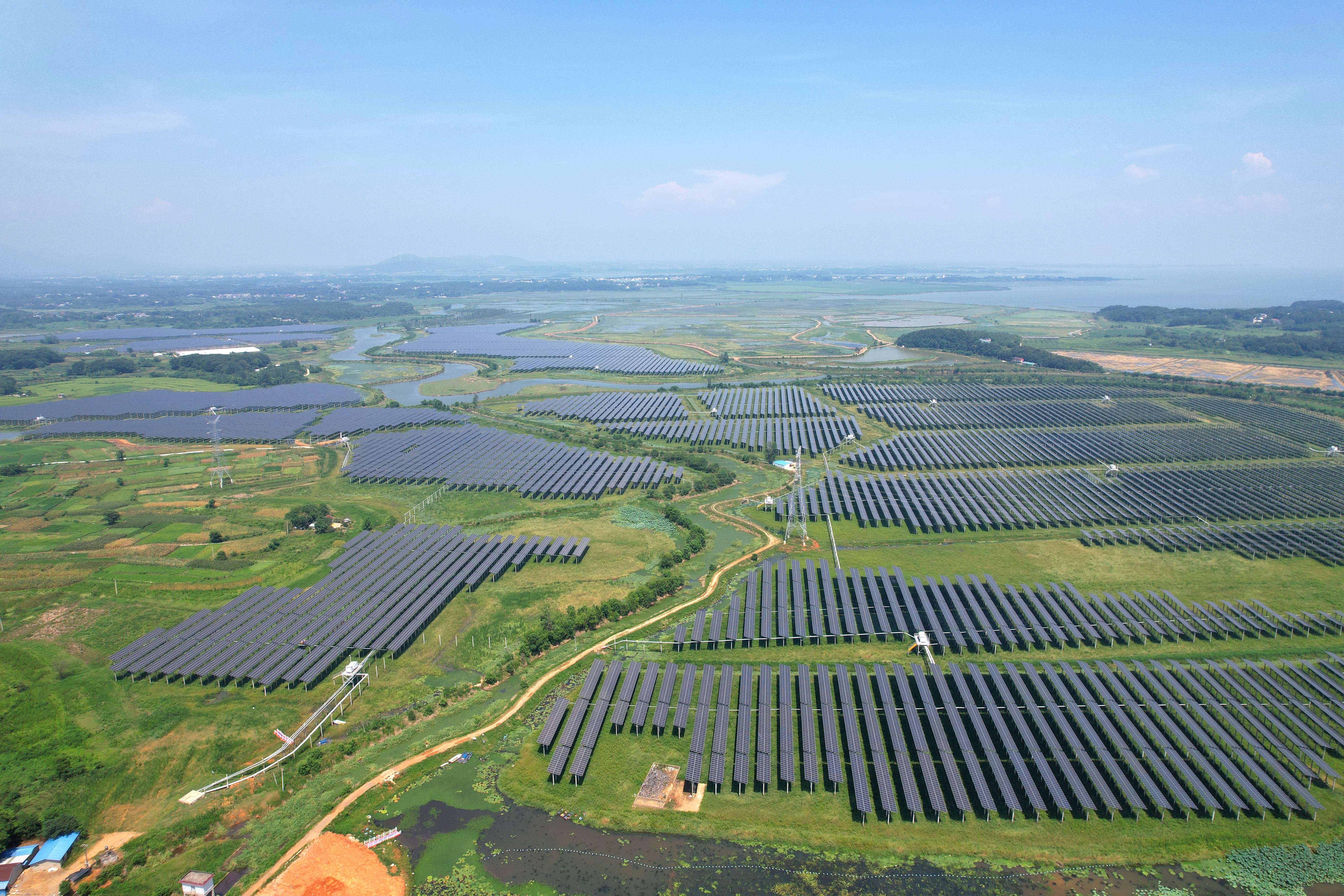 宿松高岭100MW渔光互补项目